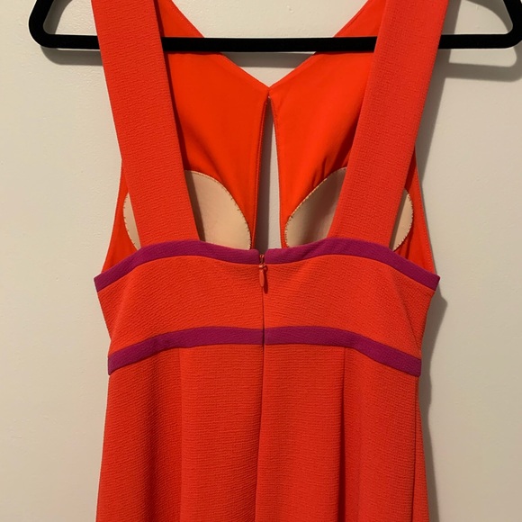 BCBG MaxAria dress - Picture 3 of 6